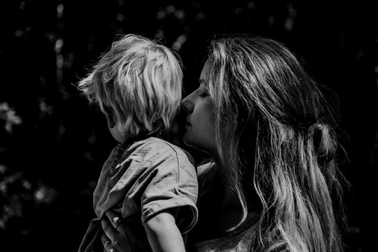 Hochsensible Mama überfordert: 9 Erkenntnisse aus 9 Jahren Mama sein